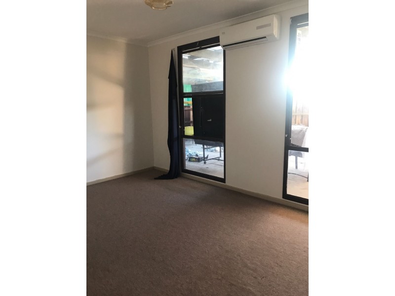 22 Ruby Court, Meadow Heights VIC 3048