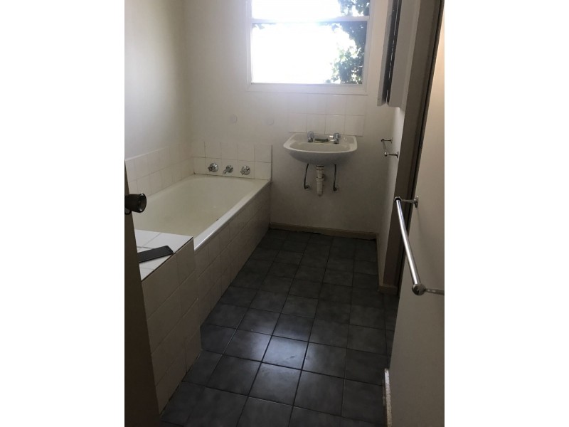 22 Ruby Court, Meadow Heights VIC 3048