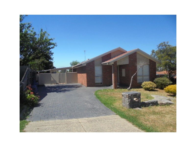 14 Linden Close, Meadow Heights VIC 3048
