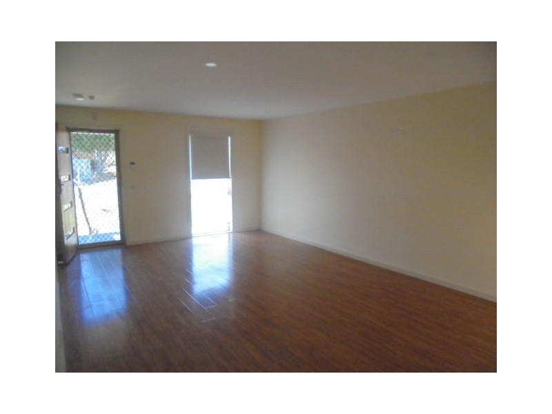 14 Linden Close, Meadow Heights VIC 3048