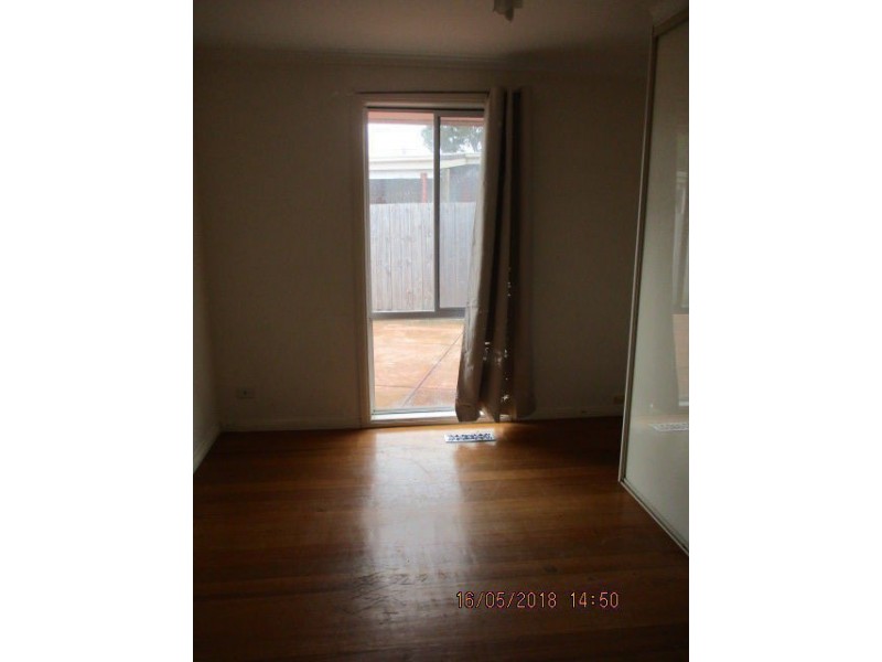 4 Kalimna Crescent, Coolaroo VIC 3048