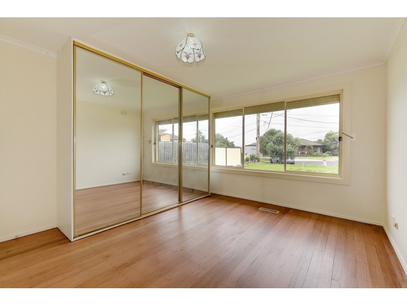 7 Leeds Place, Campbellfield VIC 3061