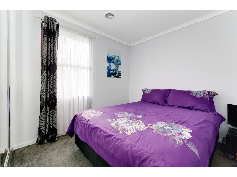 57 Malmsbury Drive, Meadow Heights VIC 3048