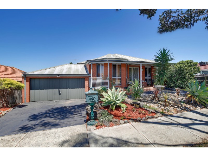 11 Redwood Close, Meadow Heights VIC 3048