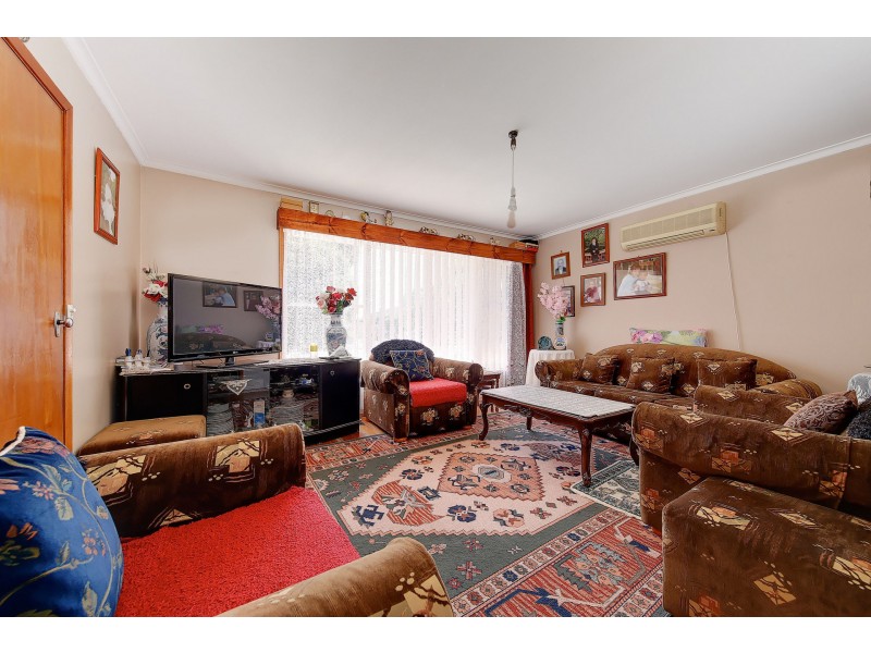 81 Almurta Avenue, Coolaroo VIC 3048