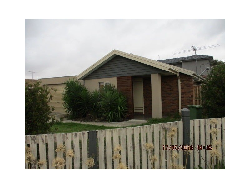 1 Ardeer Court, Meadow Heights VIC 3048