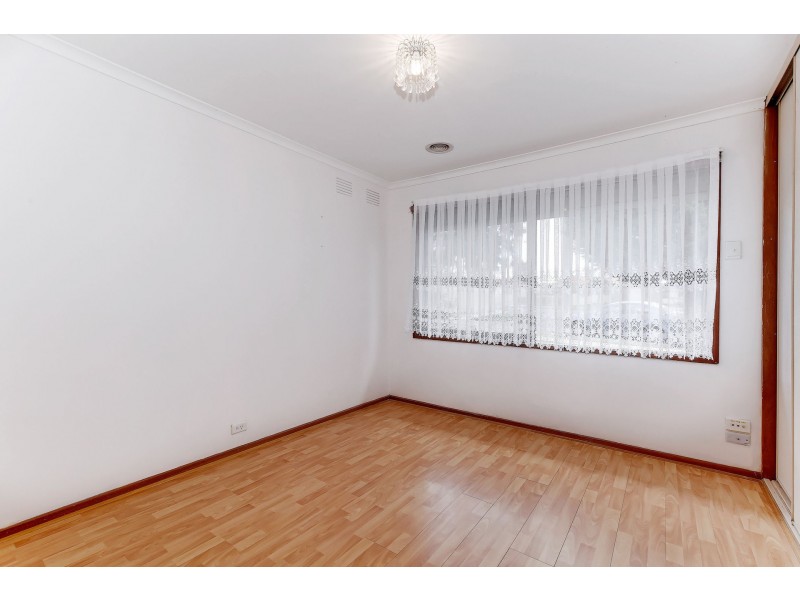 10 Berringa Court, Meadow Heights VIC 3048