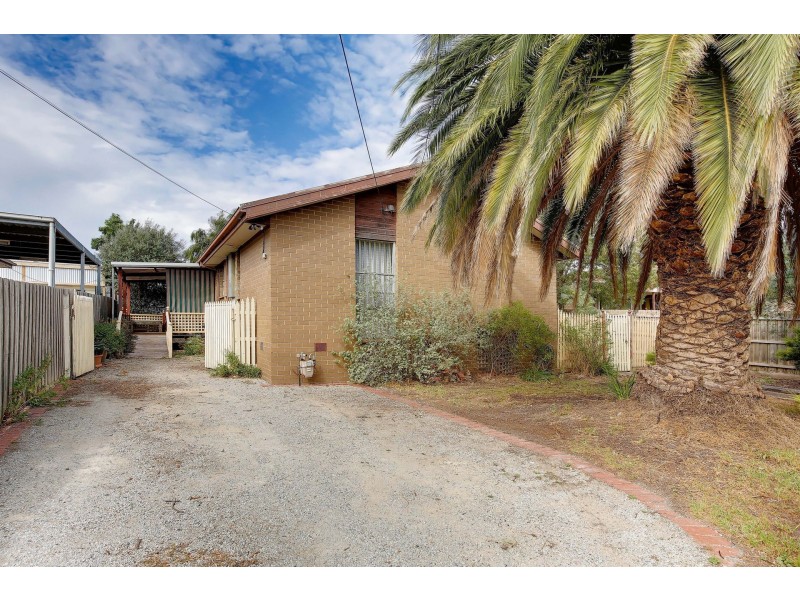 13 Marcus Crescent, Coolaroo VIC 3048