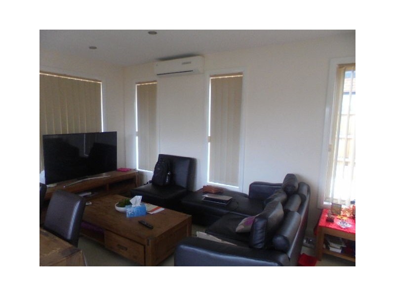 2/117 View Street, Glenroy VIC 3046