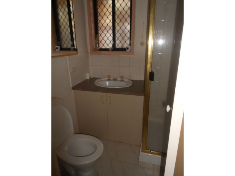 38 Bradman Drive, Meadow Heights VIC 3048