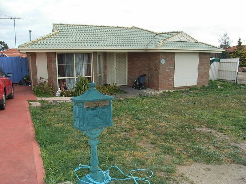 2 Ironbark Court, Meadow Heights VIC 3048