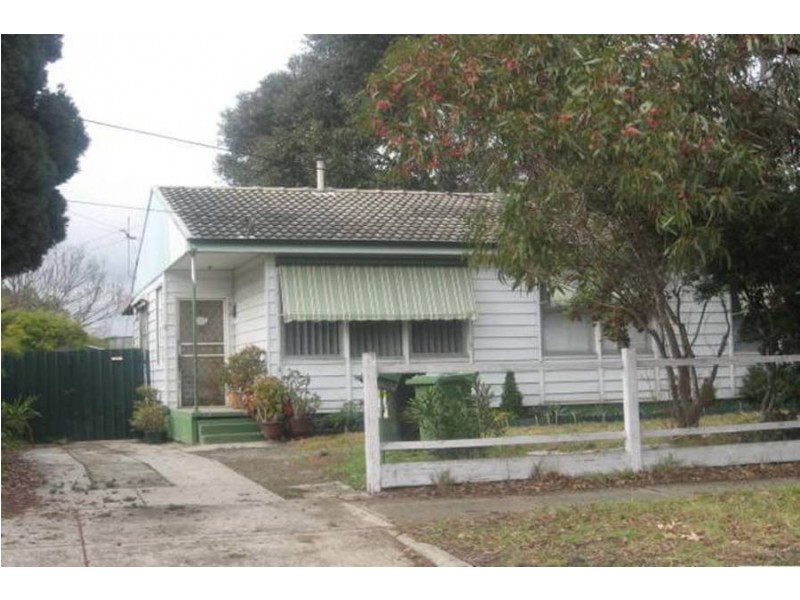 32 Pyalong Crescent, Dallas VIC 3047