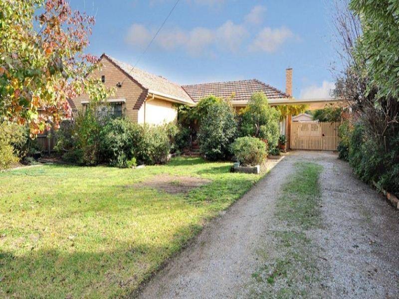 103  Loongana Avenue, Glenroy VIC 3046