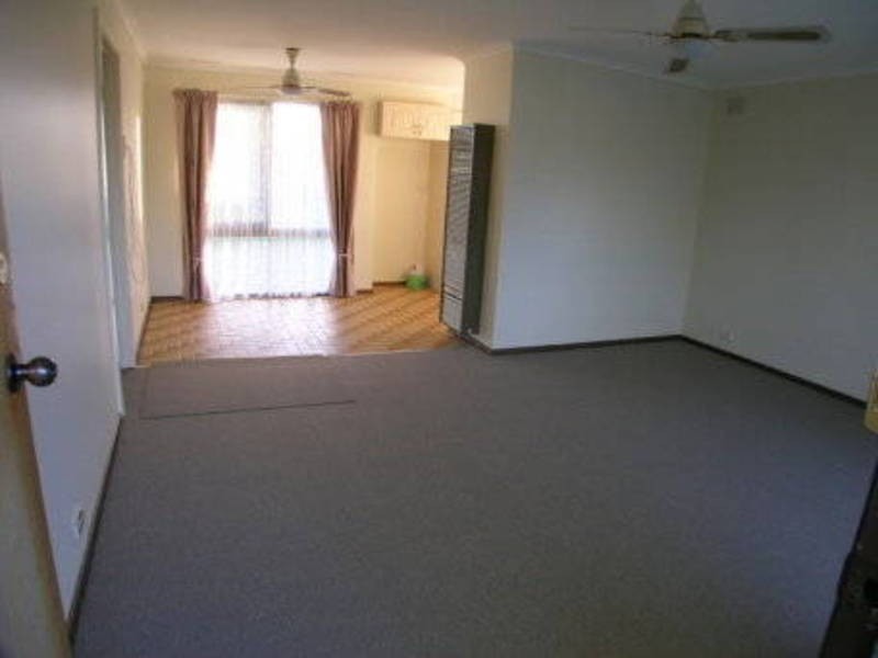 13 SHANDEEN COURT, Meadow Heights VIC 3048