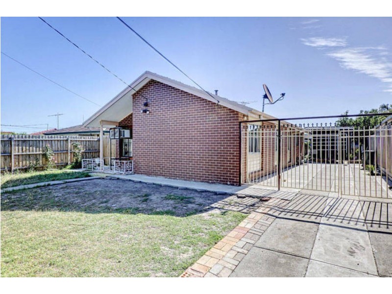 19 Moyston Court, Meadow Heights VIC 3048