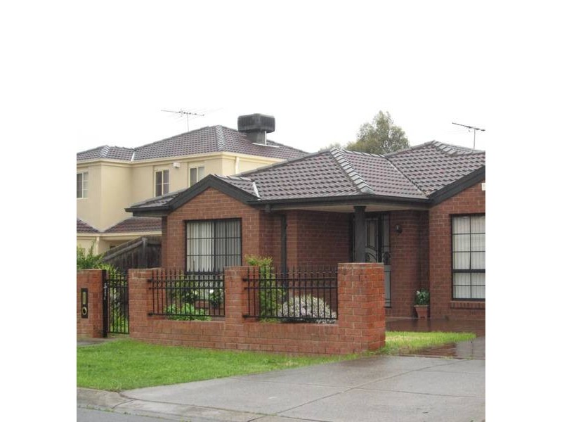 13  Golden Ash Court, Meadow Heights VIC 3048