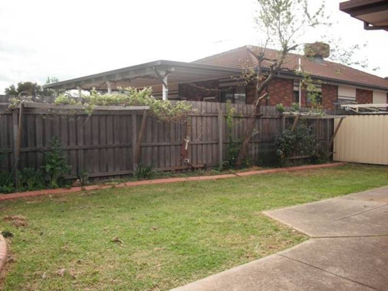 2/81 Lorne Street, Fawkner VIC 3060