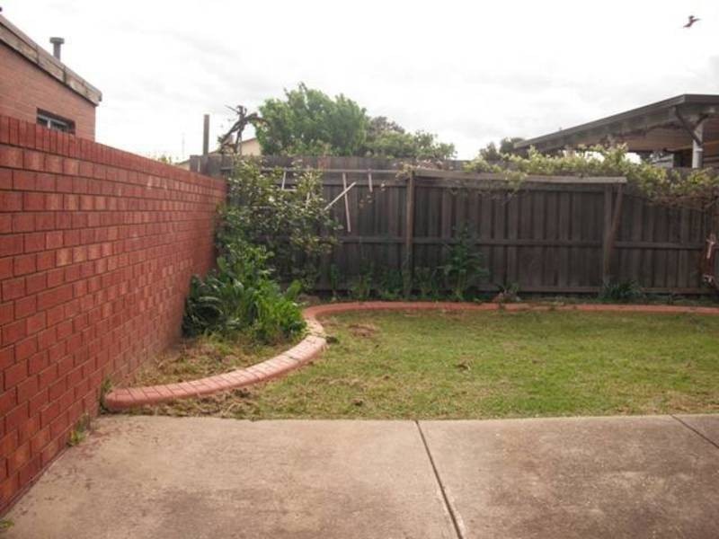 2/81 Lorne Street, Fawkner VIC 3060