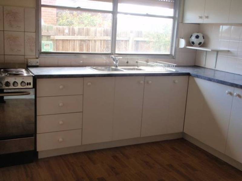 9 Bicknell Court, Broadmeadows VIC 3047