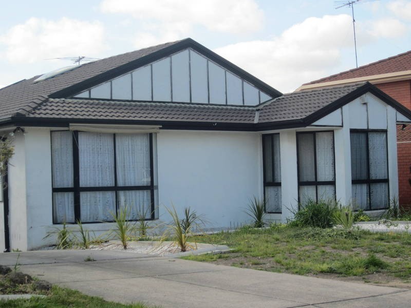 28  Eucalyptus Place, Meadow Heights VIC 3048