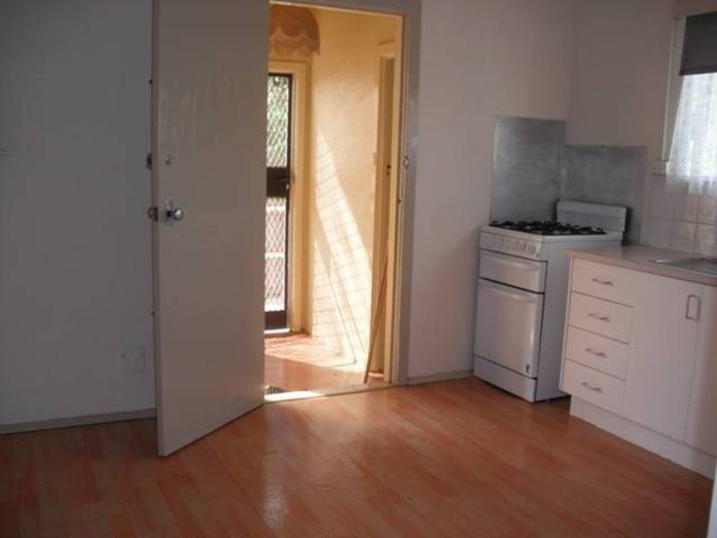 23 View Street, Glenroy VIC 3046