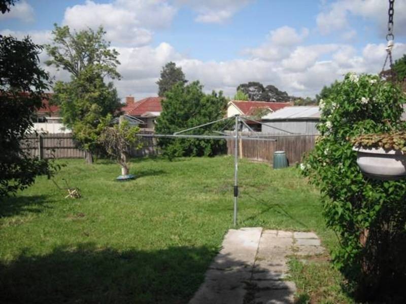 23 View Street, Glenroy VIC 3046