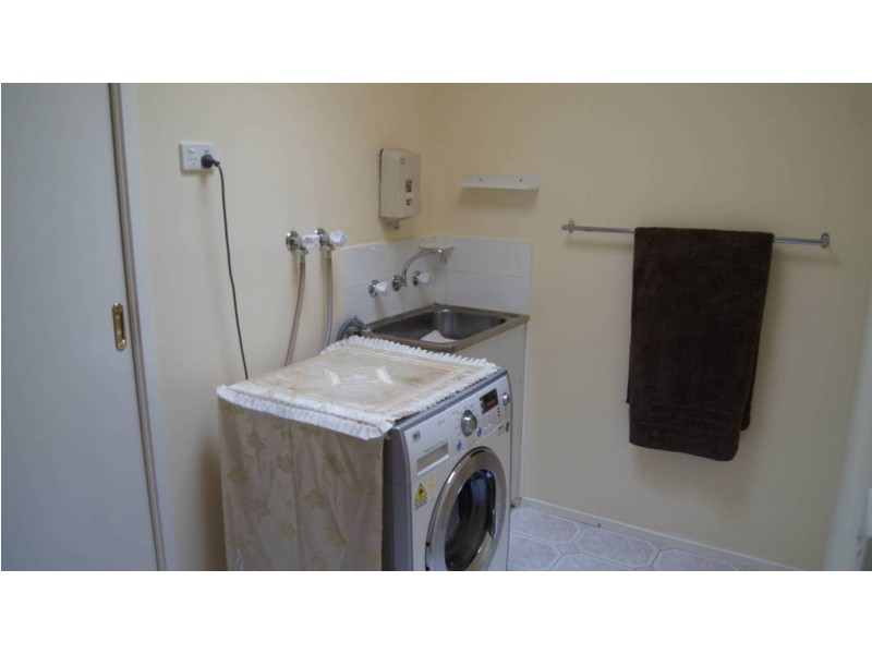 11 Judge Place, Roxburgh Park VIC 3064