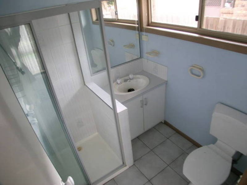 15 Hopkins Way, Meadow Heights VIC 3048