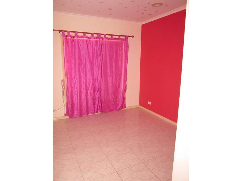 5 Amur, Roxburgh Park VIC 3064