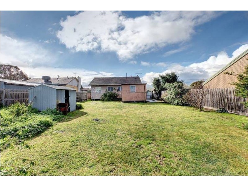 11 Dacelo Avenue, Broadmeadows VIC 3047