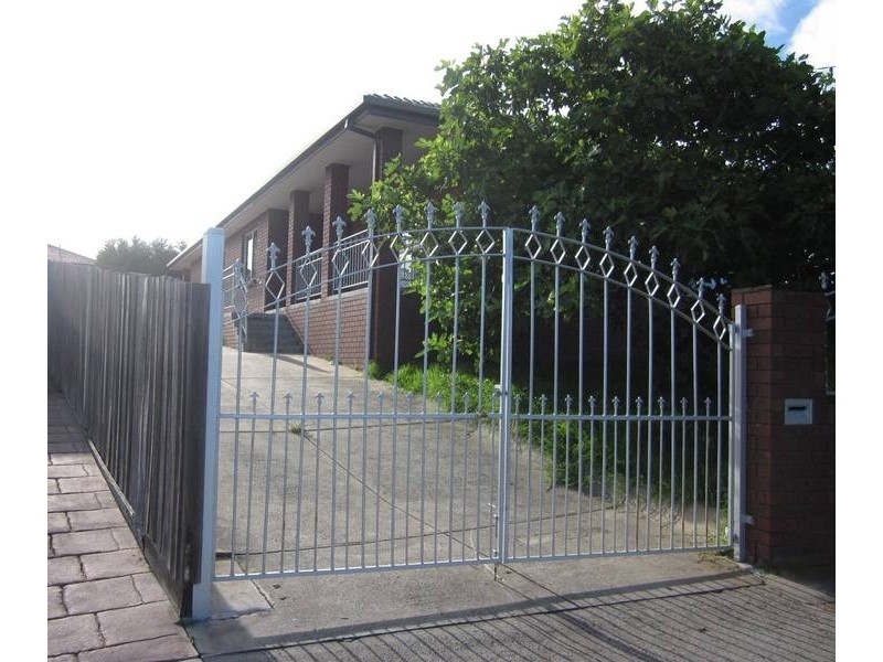 30 Glencairn Crescent, Broadmeadows VIC 3047