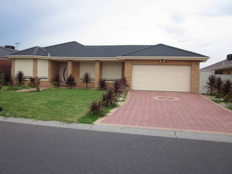 14 Pinevalley Rise, Craigieburn VIC 3064