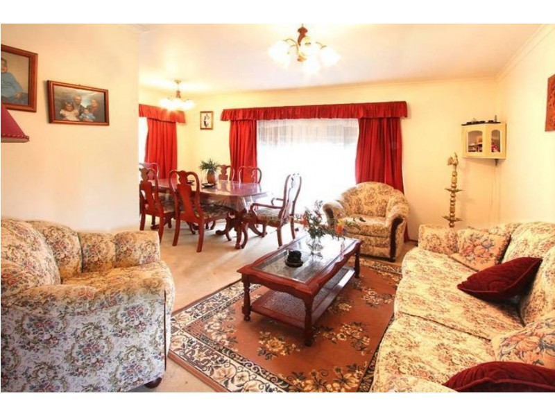 15 Manna Court, Meadow Heights VIC 3048