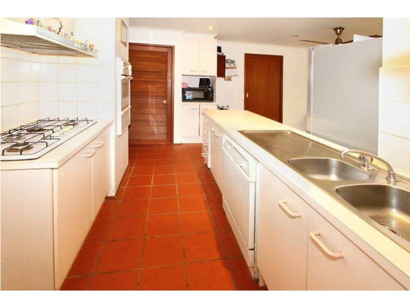 15 Manna Court, Meadow Heights VIC 3048