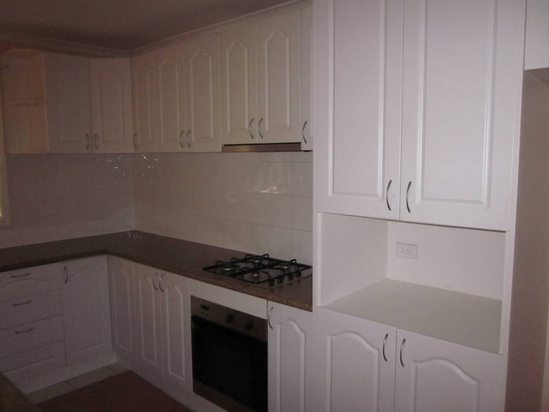 2/31 Rokewood Crescent, Meadow Heights VIC 3048