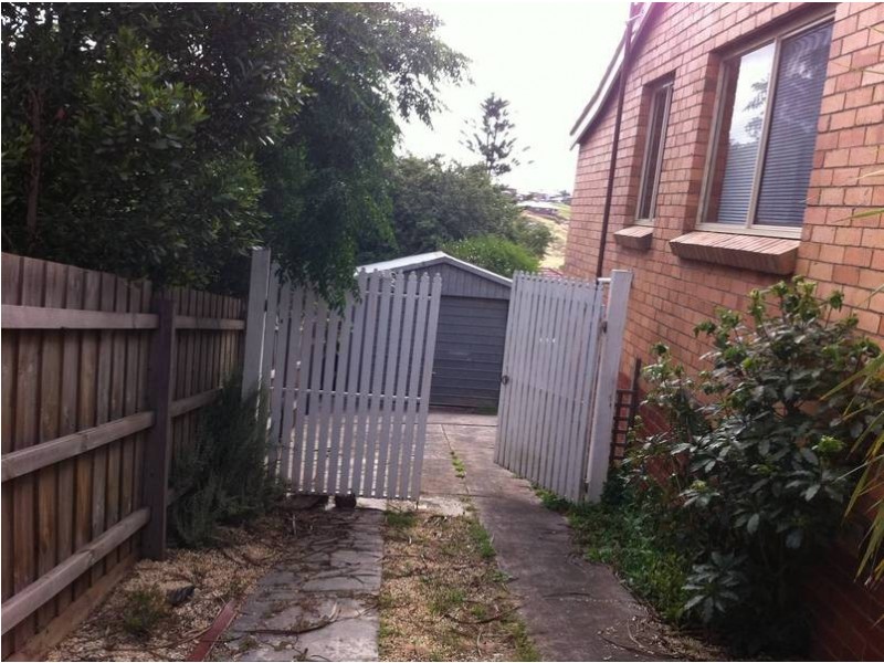 41 Ridgeway Avenue, Glenroy VIC 3046