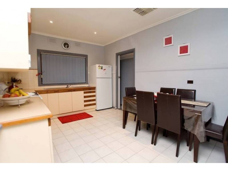 24 Talbot Street, Hadfield VIC 3046