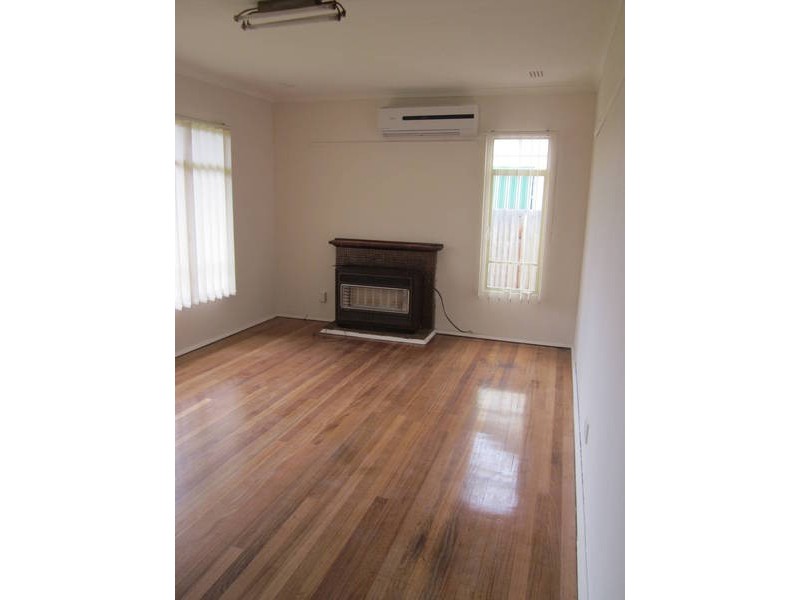 37  Smiley Road, Broadmeadows VIC 3047