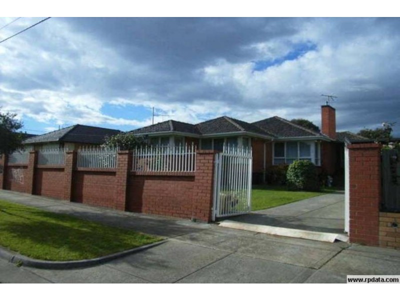 320 Waterloo Road, Glenroy VIC 3046