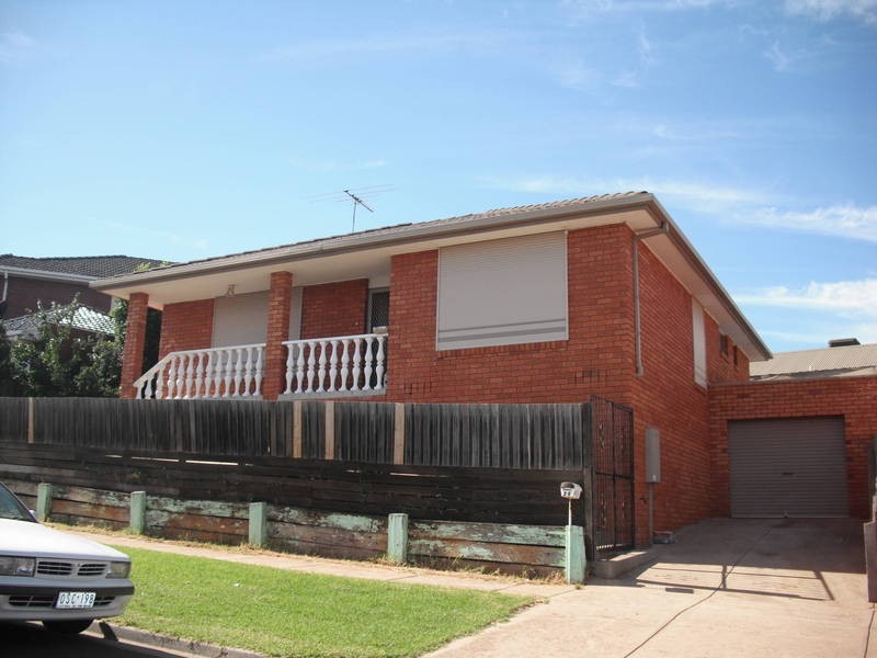 34 Nicholson Crescent, Meadow Heights VIC 3048