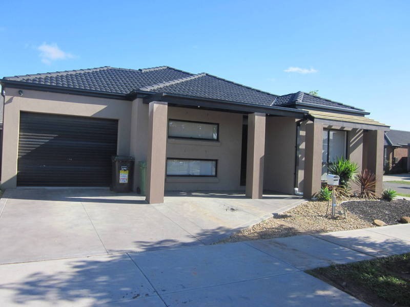2 Perth Street, Craigieburn VIC 3064