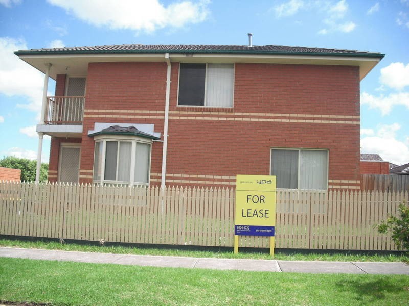 1/83 Station Road, Glenroy VIC 3046