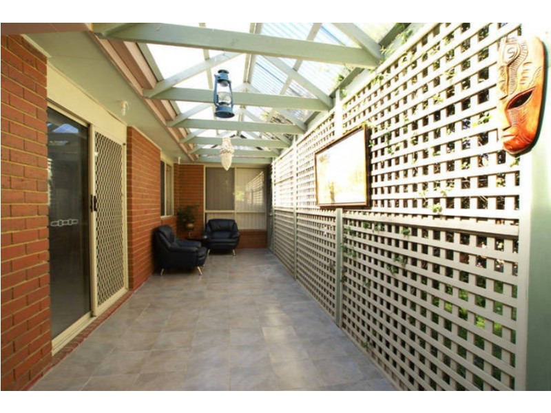 17 Magnolia, Meadow Heights VIC 3048