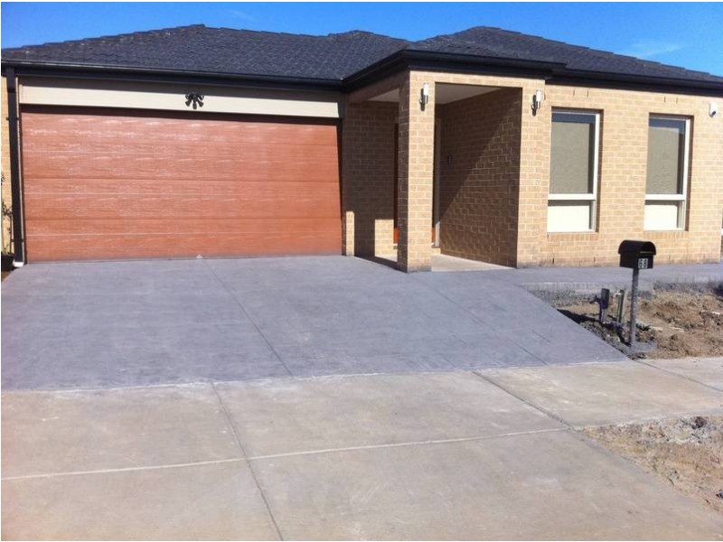 68 Huntington Drive, Craigieburn VIC 3064