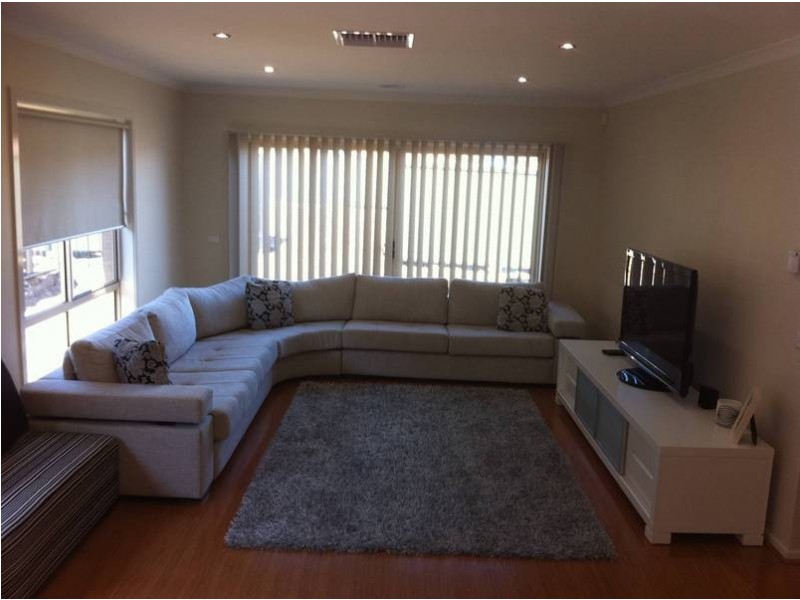 68 Huntington Drive, Craigieburn VIC 3064