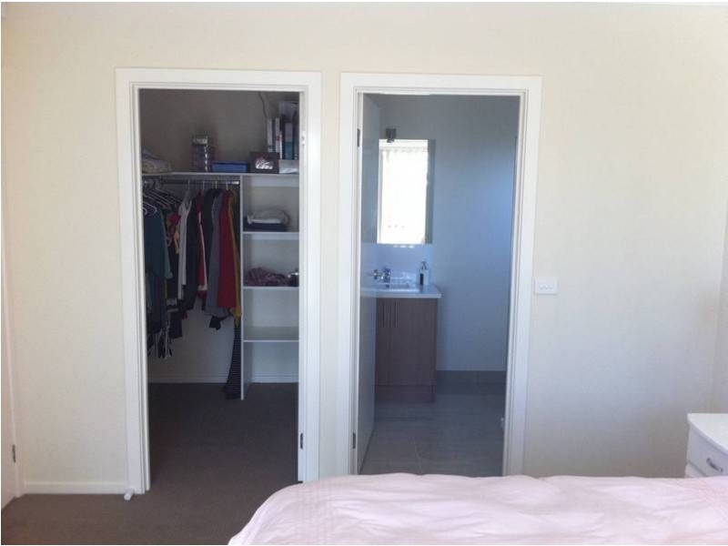 68 Huntington Drive, Craigieburn VIC 3064