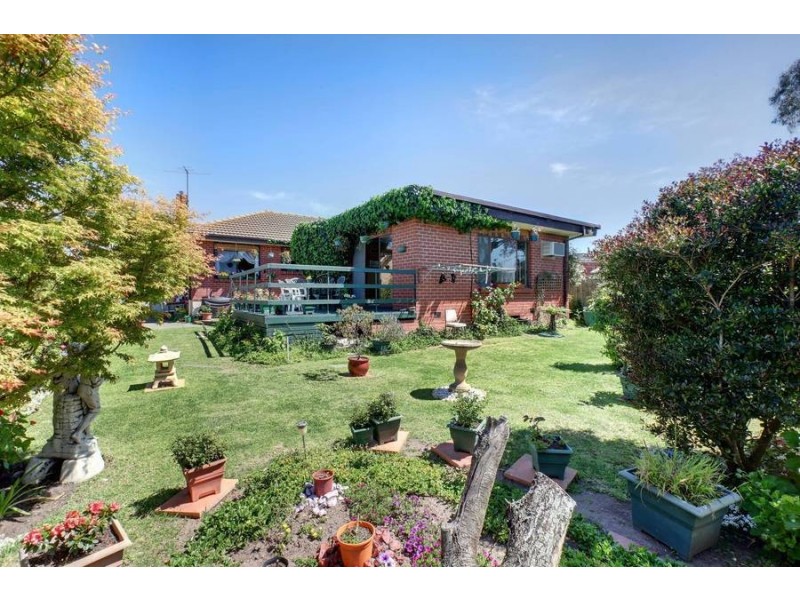 32 Waranga Crescent, Broadmeadows VIC 3047