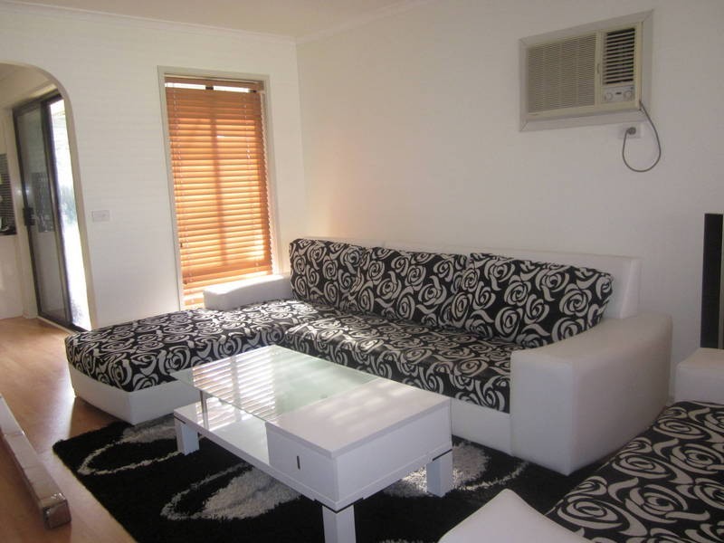 27 Wheatley Avenue, Roxburgh Park VIC 3064