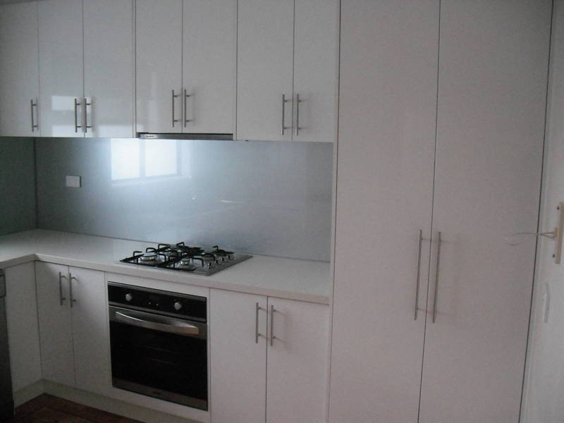 2 PENGANA AVENUE, Glenroy VIC 3046