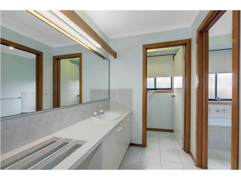 3 Hakea Place, Meadow Heights VIC 3048